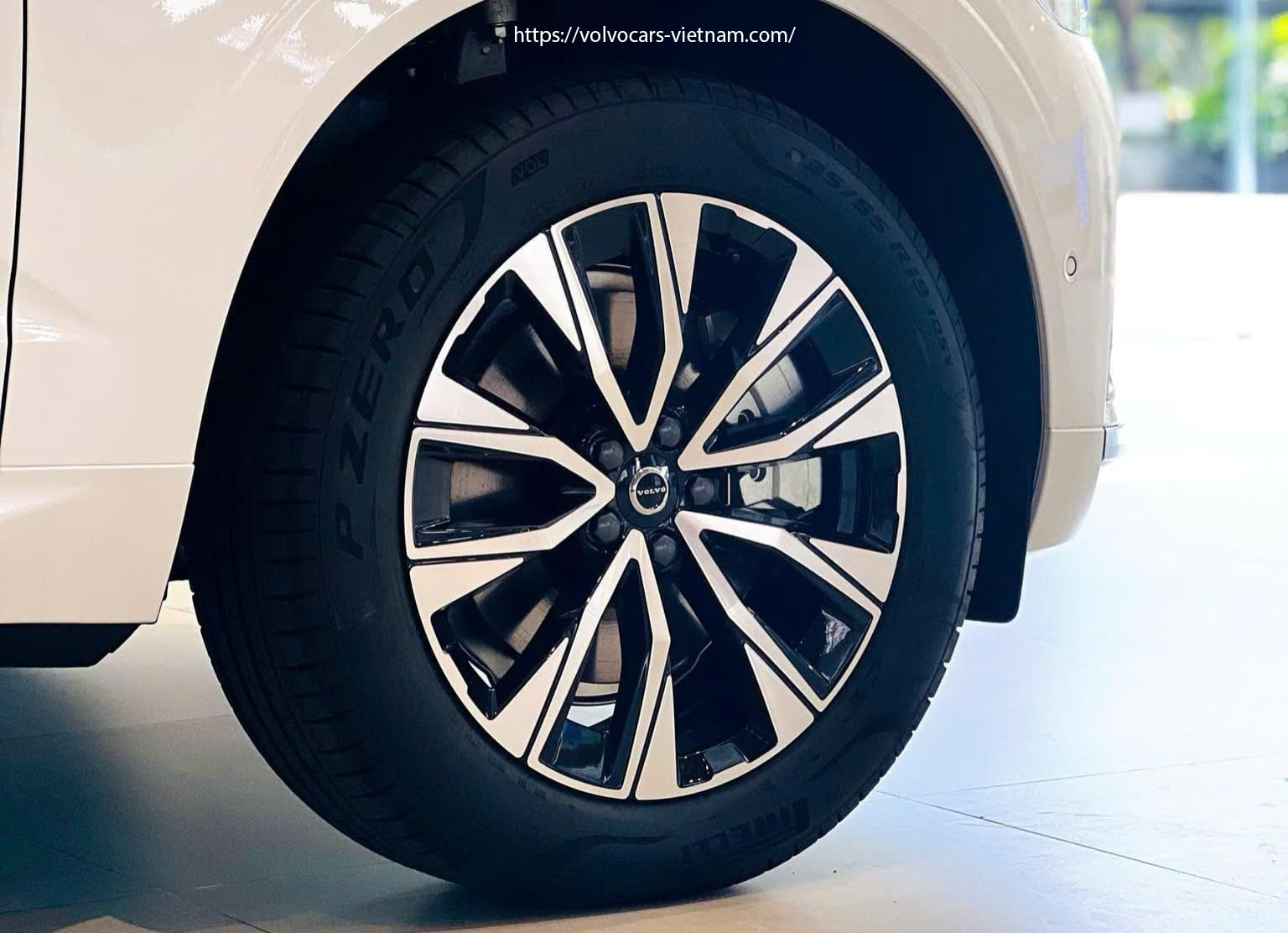 mam xe volvo xc60