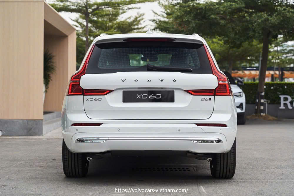 duoi xe volvo xc60