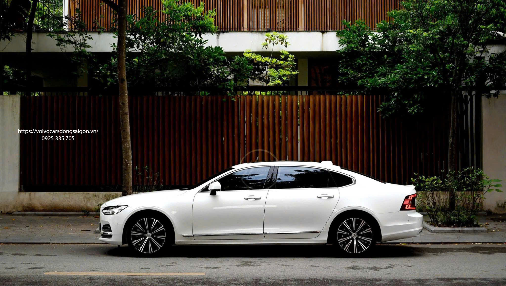 volvo-s90-ngoai-that-than-xe