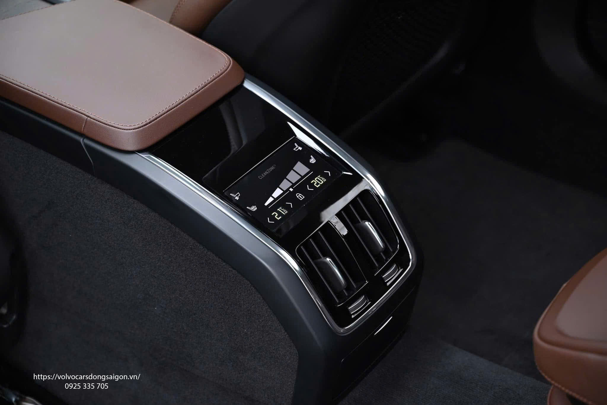 volvo-s90-noi-that-cua-gio-dieu-hoa