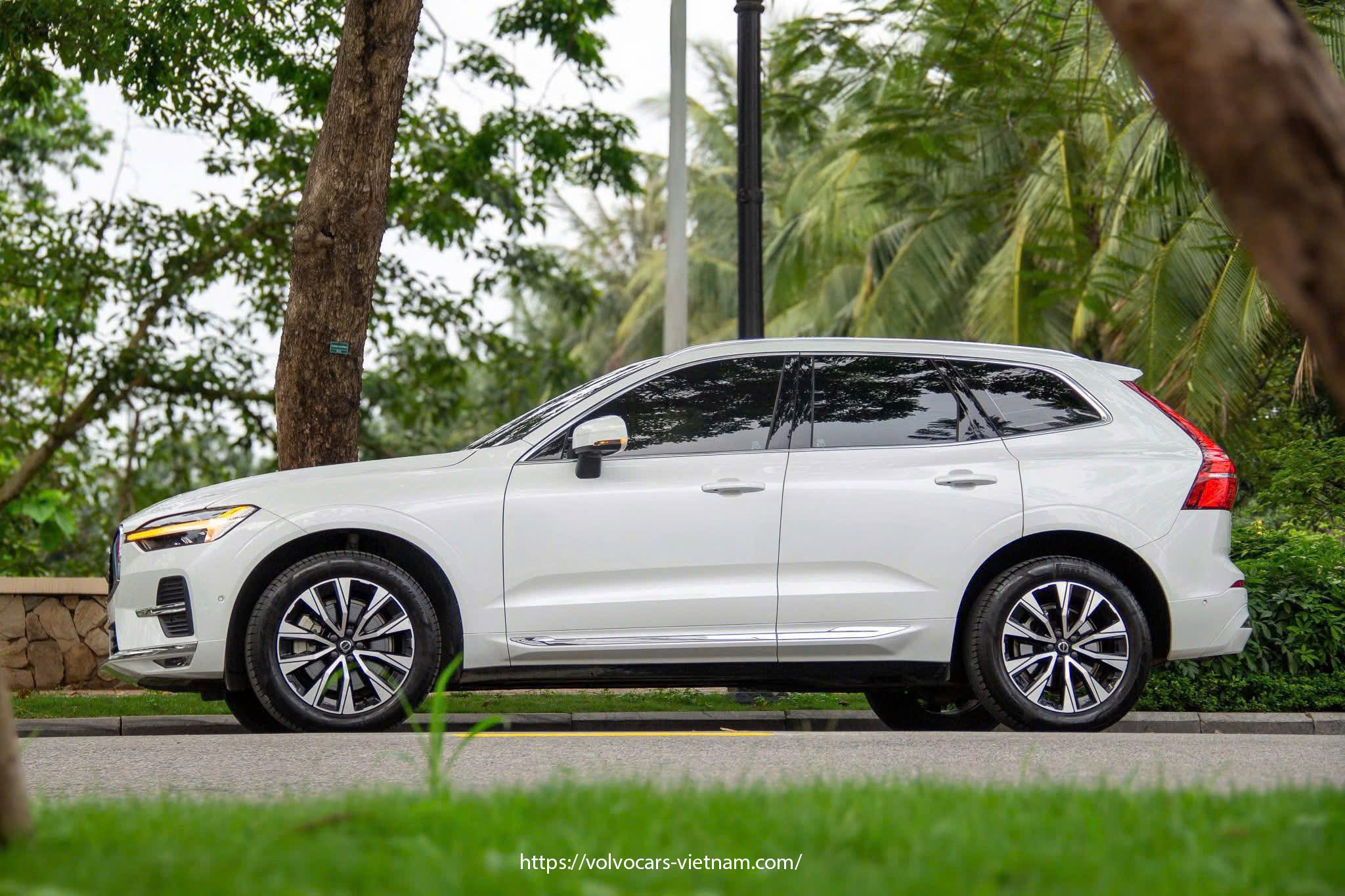 than xe volvo xc60