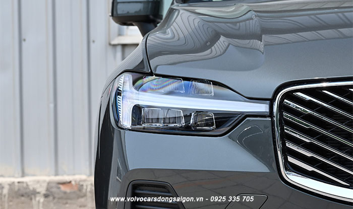 XC60-ultra-2026-den-xe