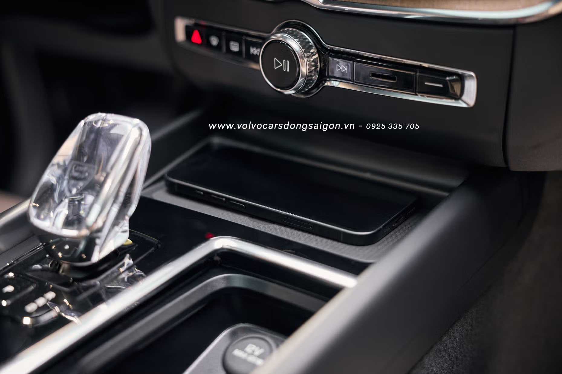 XC60-ultra-2026-noi-that-3